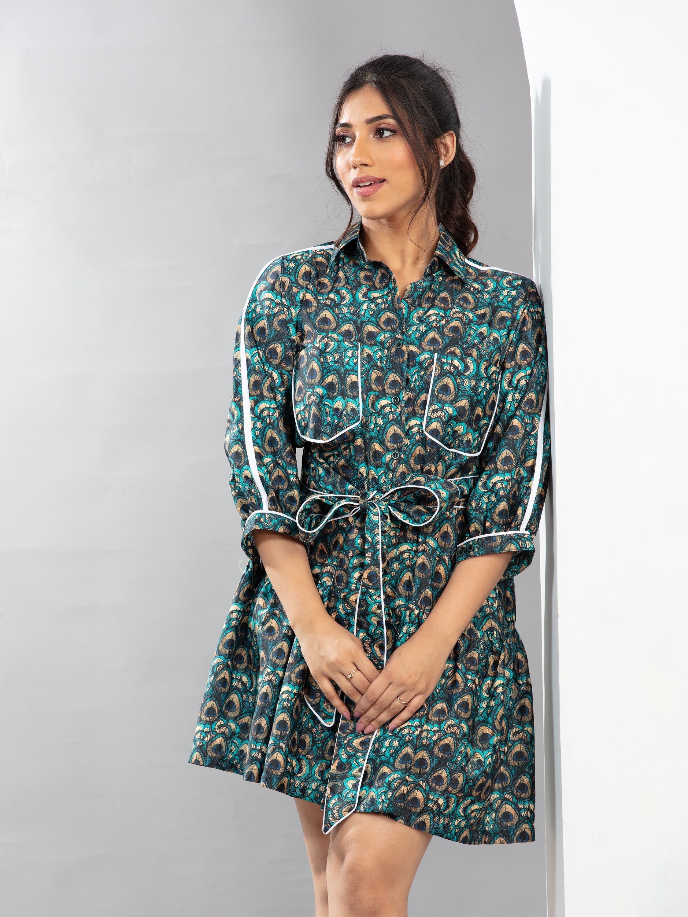 Royal Feather's dress